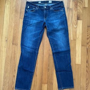 AG Stilt Cigarette Jeans